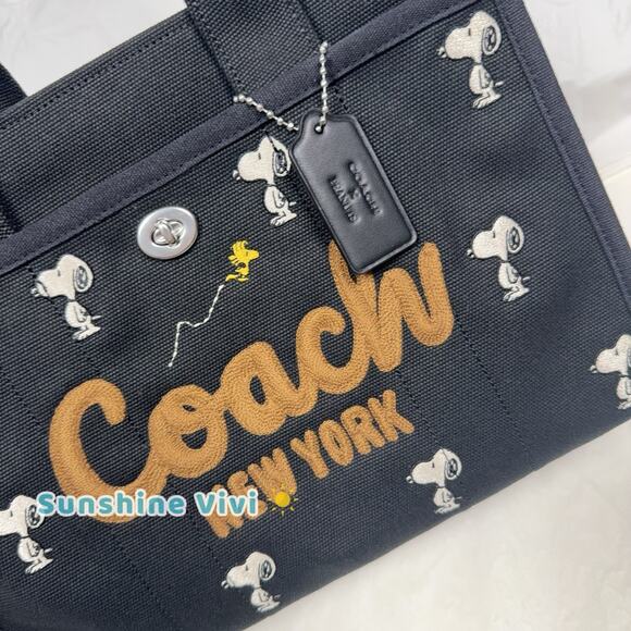 NWT Coach X Peanuts Cargo Tote Bag With Snoopy Print BLACK CBH54 - Picture 2 of 12